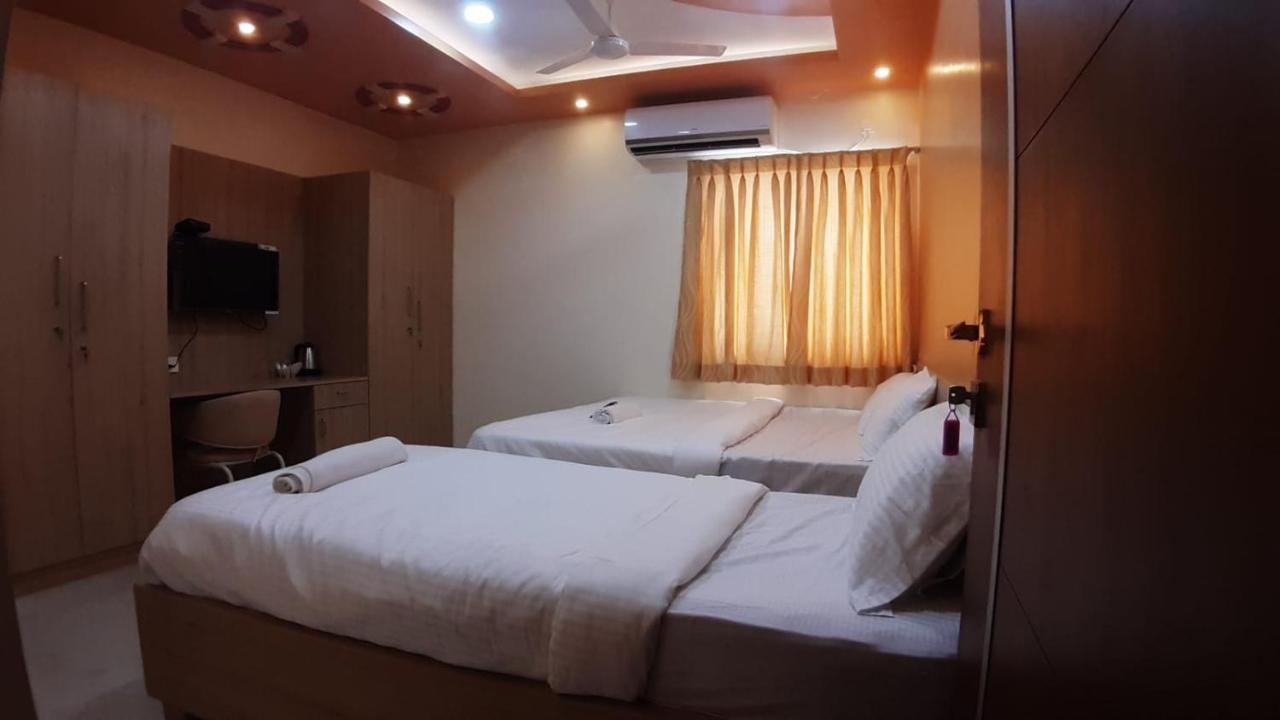 钦奈 Jfive Residency酒店 外观 照片